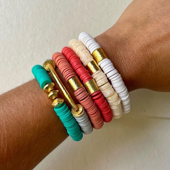 Take me to Bora Bora 🌸 Handmade heishi bracelets! - Picture 2 of 3